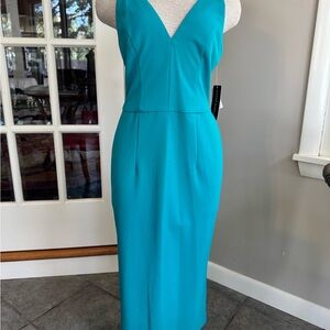 NWT DEEP V-NECK CREPE SHEATH MIDI DRESS